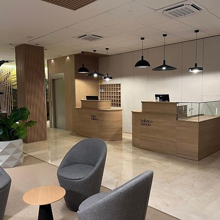 Hotel Valjunco Valencia de Don Juan Kültér fotó