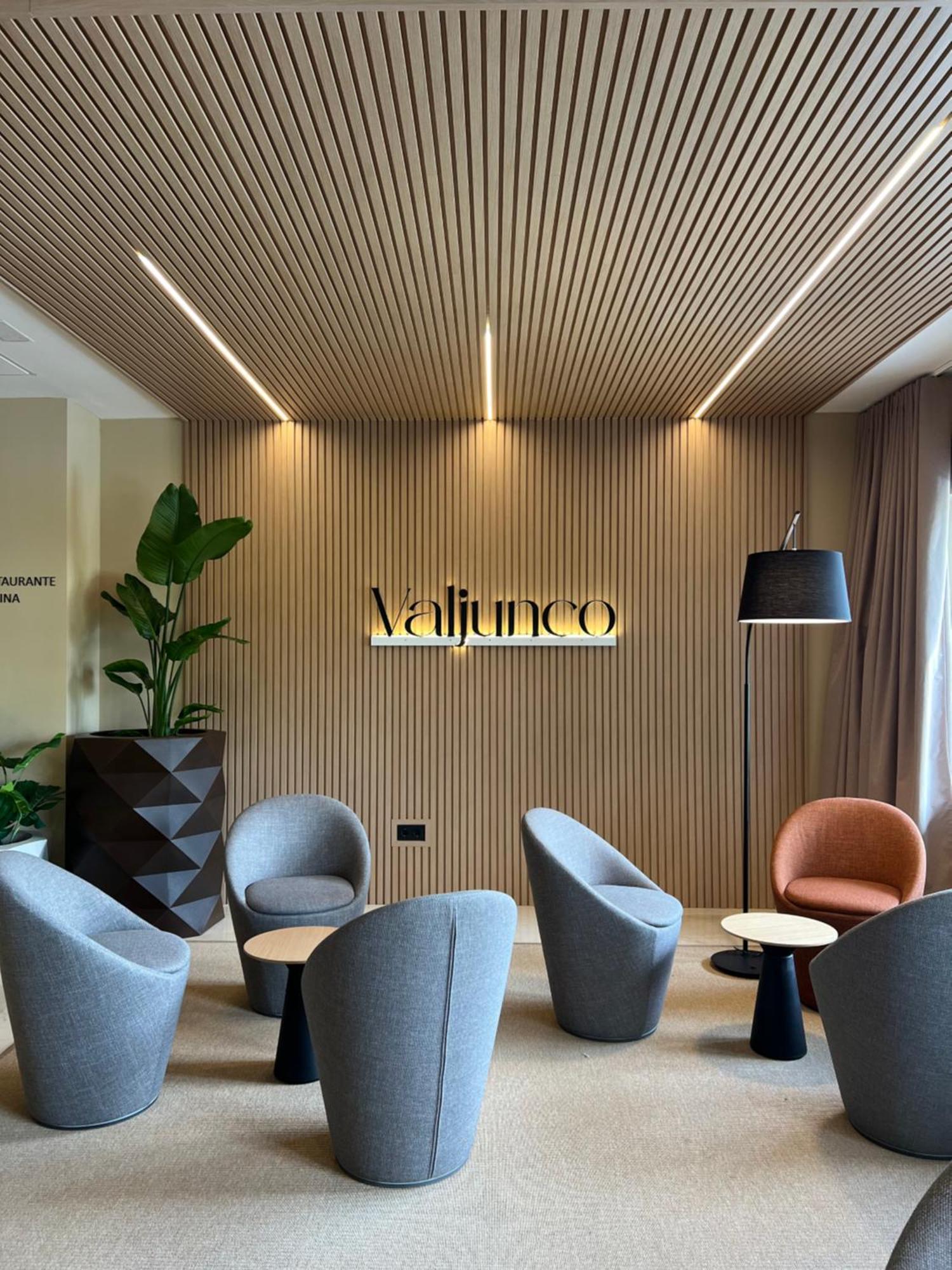 Hotel Valjunco Valencia de Don Juan Kültér fotó