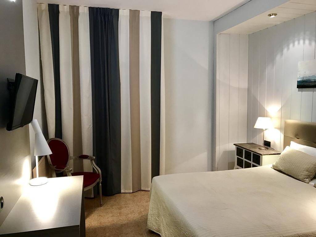 Hotel Valjunco Valencia de Don Juan Kültér fotó